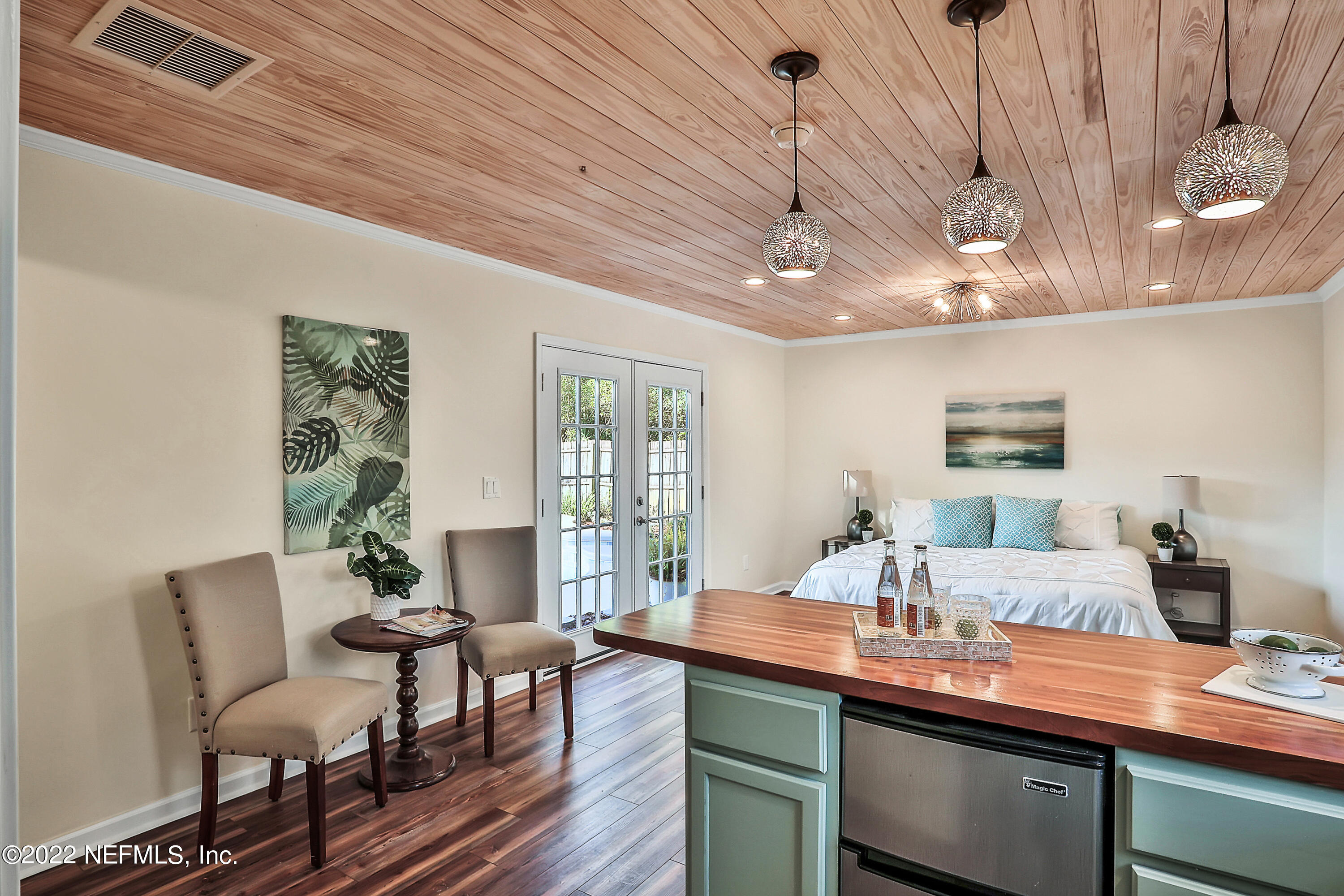 3518 Eunice Road Jacksonville, FL 32250 - Photo 23 of 32 Modern lighting