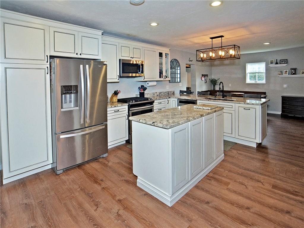 485 Hemlock Road Trafford, PA 15085 - Photo 6 of 20 Gallery Image 6