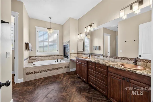 $1,549,999 | 3494 South Sugar Loaf Place, Eagle, ID 83616