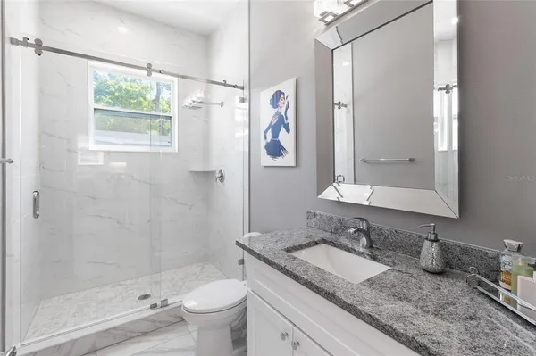 $3,500 | 122 West Sligh Avenue, Tampa, FL 33604