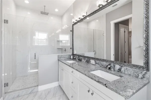 $3,500 | 122 West Sligh Avenue, Tampa, FL 33604