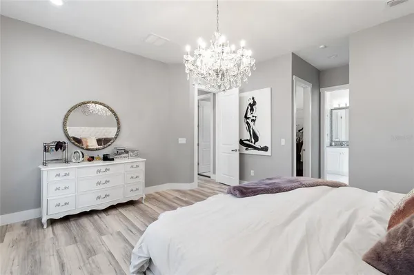 $3,500 | 122 West Sligh Avenue, Tampa, FL 33604