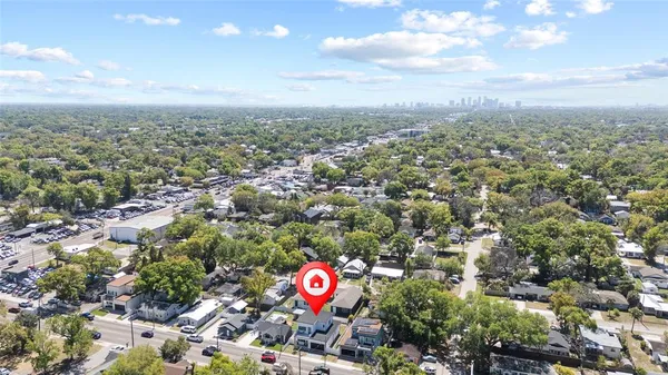 $3,500 | 122 West Sligh Avenue, Tampa, FL 33604