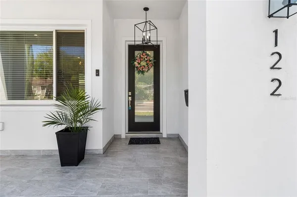 $3,500 | 122 West Sligh Avenue, Tampa, FL 33604