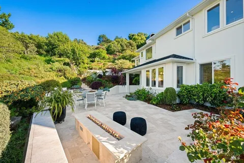 $3,500,000 | 5 Warren Court, Tiburon, CA 94920