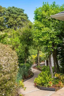 $3,500,000 | 5 Warren Court, Tiburon, CA 94920