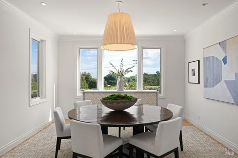 $3,500,000 | 5 Warren Court, Tiburon, CA 94920