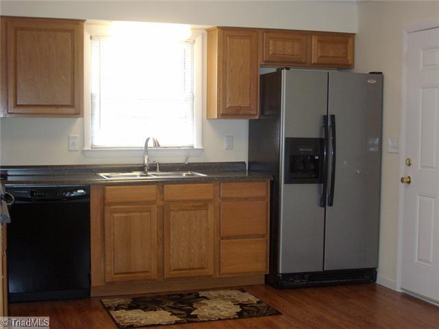126 Maple King, NC 27021 - Photo 5 of 16 Kitchen.