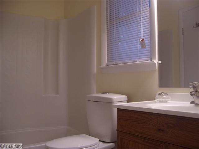 126 Maple King, NC 27021 - Photo 10 of 16 Master Bath/Spa.