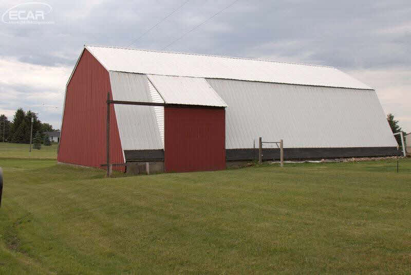 6644 West Hayner Road Fowlerville, MI 48836 - Photo 50 of 62 21315408-50.JPG