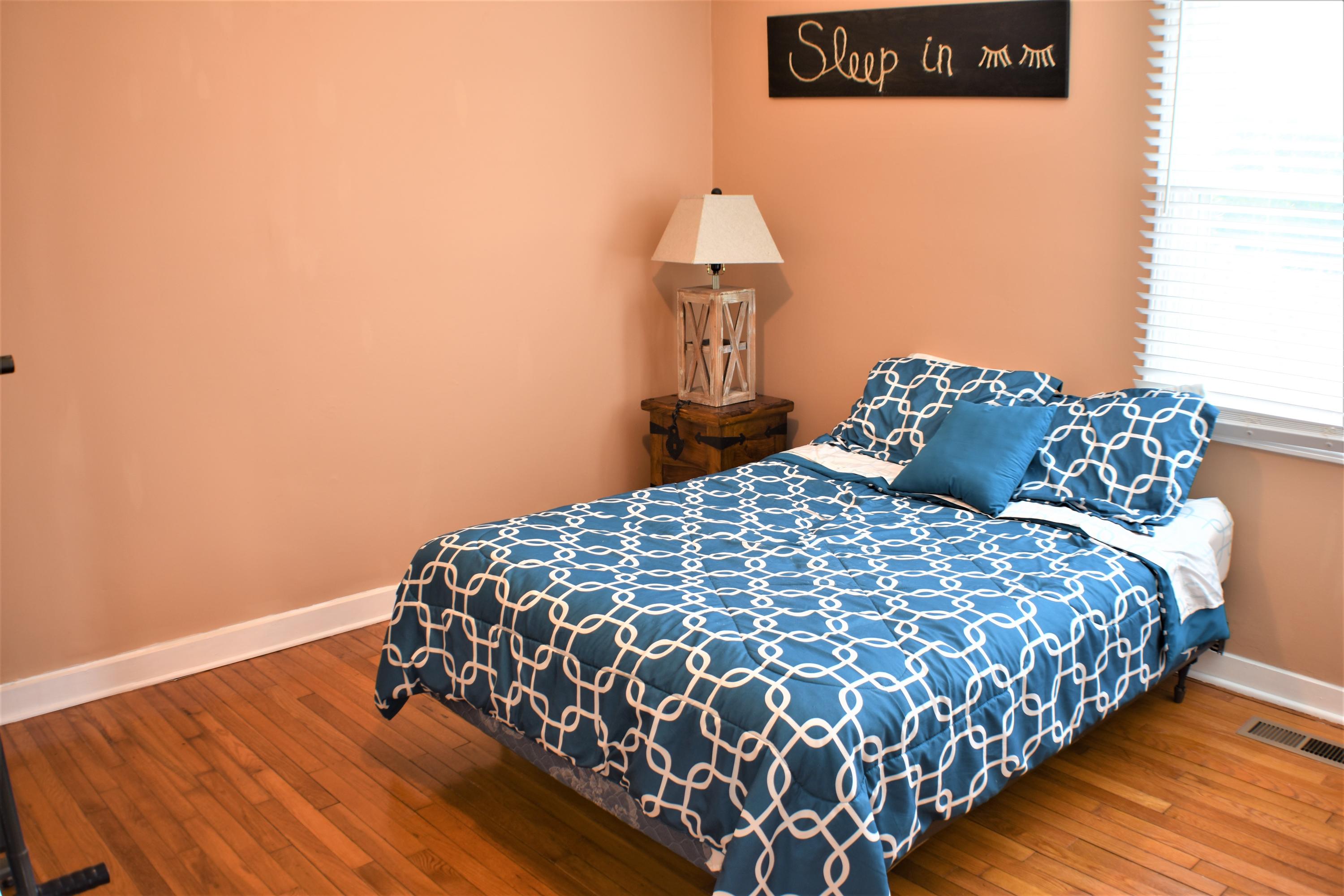 105 East Arrowwood Road Oak Ridge, TN 37830 - Photo 12 of 18 Bedroom 3