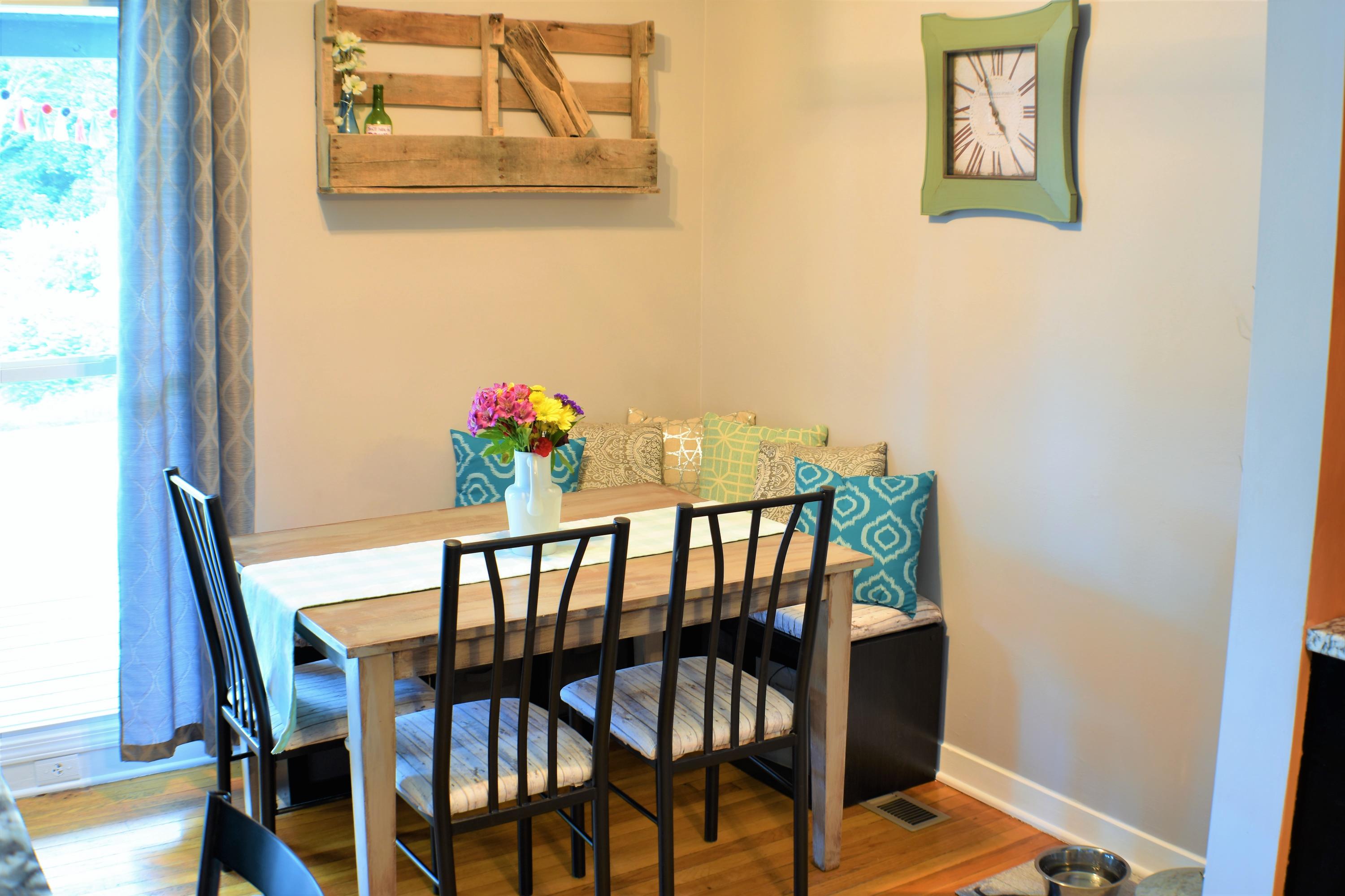 105 East Arrowwood Road Oak Ridge, TN 37830 - Photo 6 of 18 Dining Area