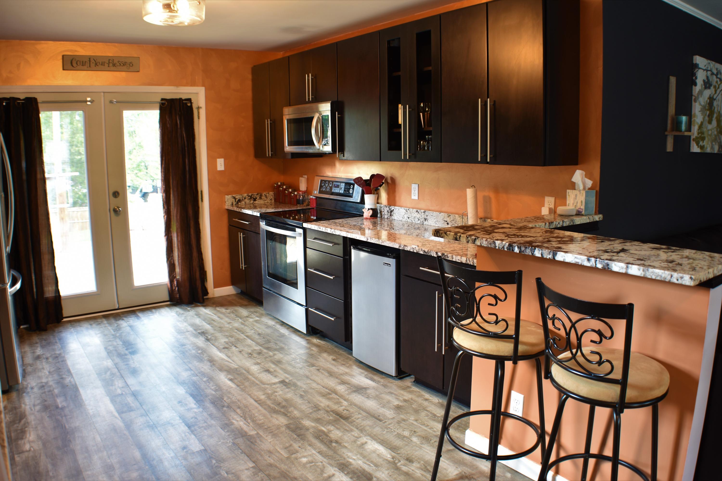 105 East Arrowwood Road Oak Ridge, TN 37830 - Photo 8 of 18 Updated Kitchen