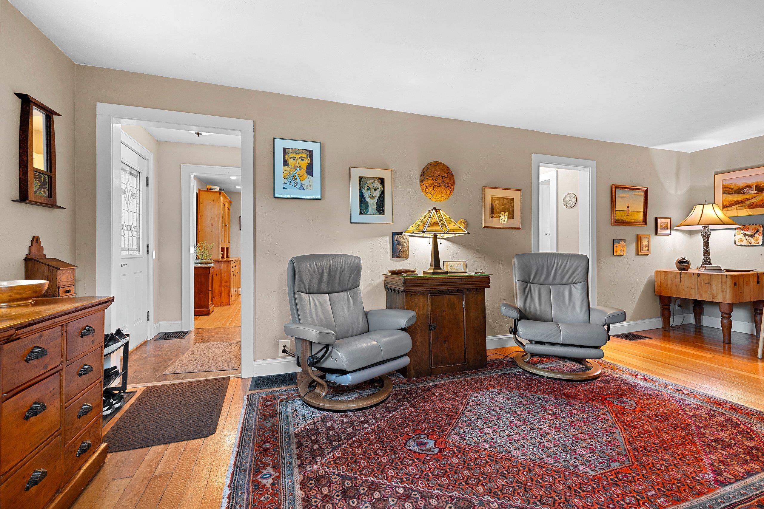4569 Edgewater Beach Road Green Bay, WI 54311 - Photo 17 of 73 Gallery Image 17
