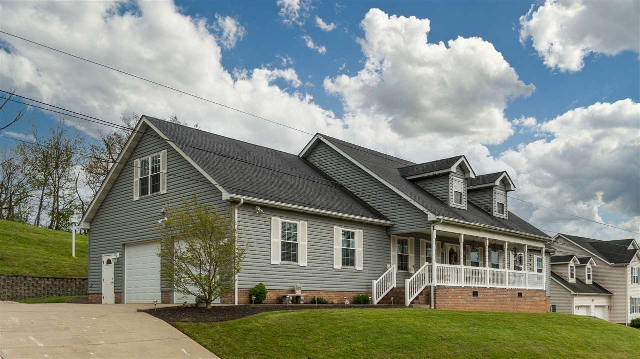 3 Old Trail Road Huntington, WV 25704 - Photo 3 of 32 Gallery Image 3