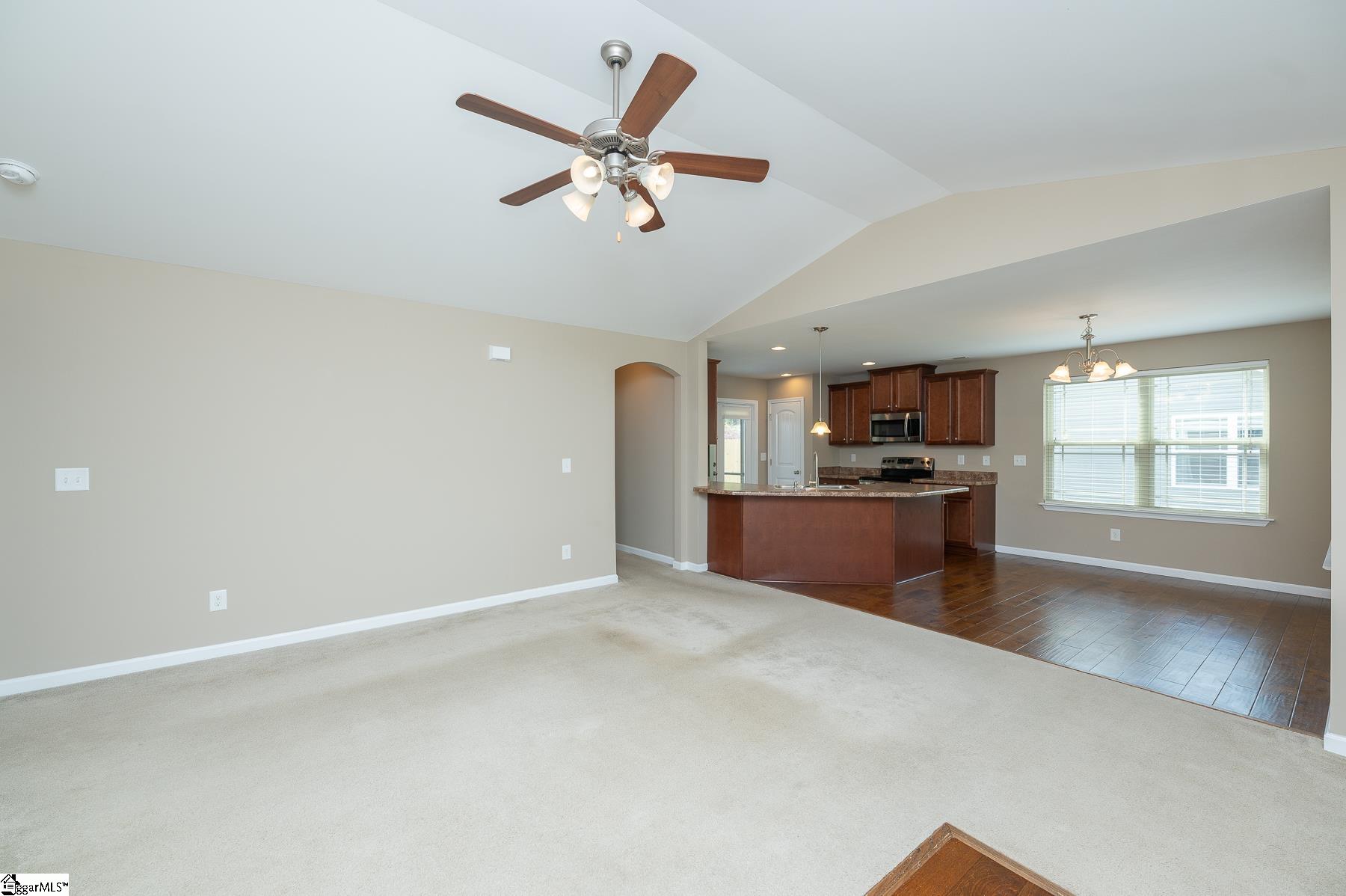 452 Bowers Road Travelers Rest, SC 29690 - Photo 10 of 40