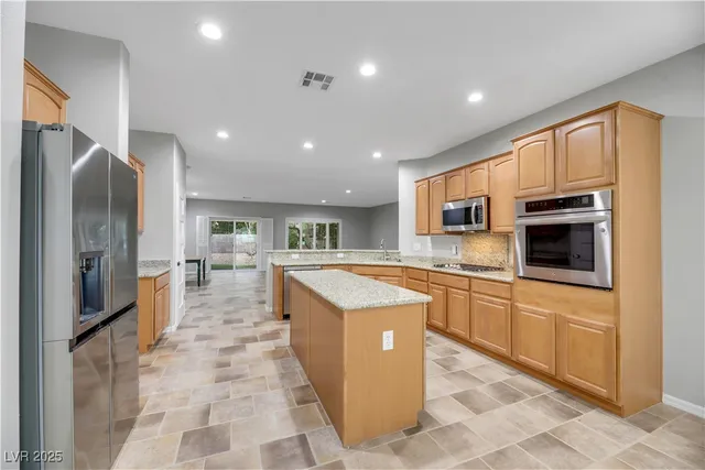 $2,500 | 2130 Fort Halifax Street, Henderson, NV 89052