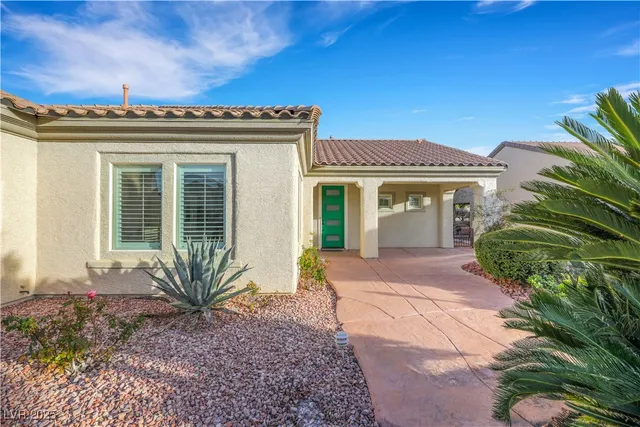 $2,500 | 2130 Fort Halifax Street, Henderson, NV 89052