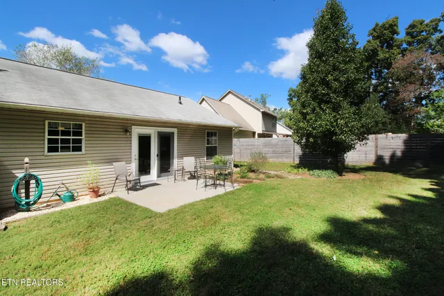 $340,000 | 256 Dogwood Glen Lane, Powell, TN 37849