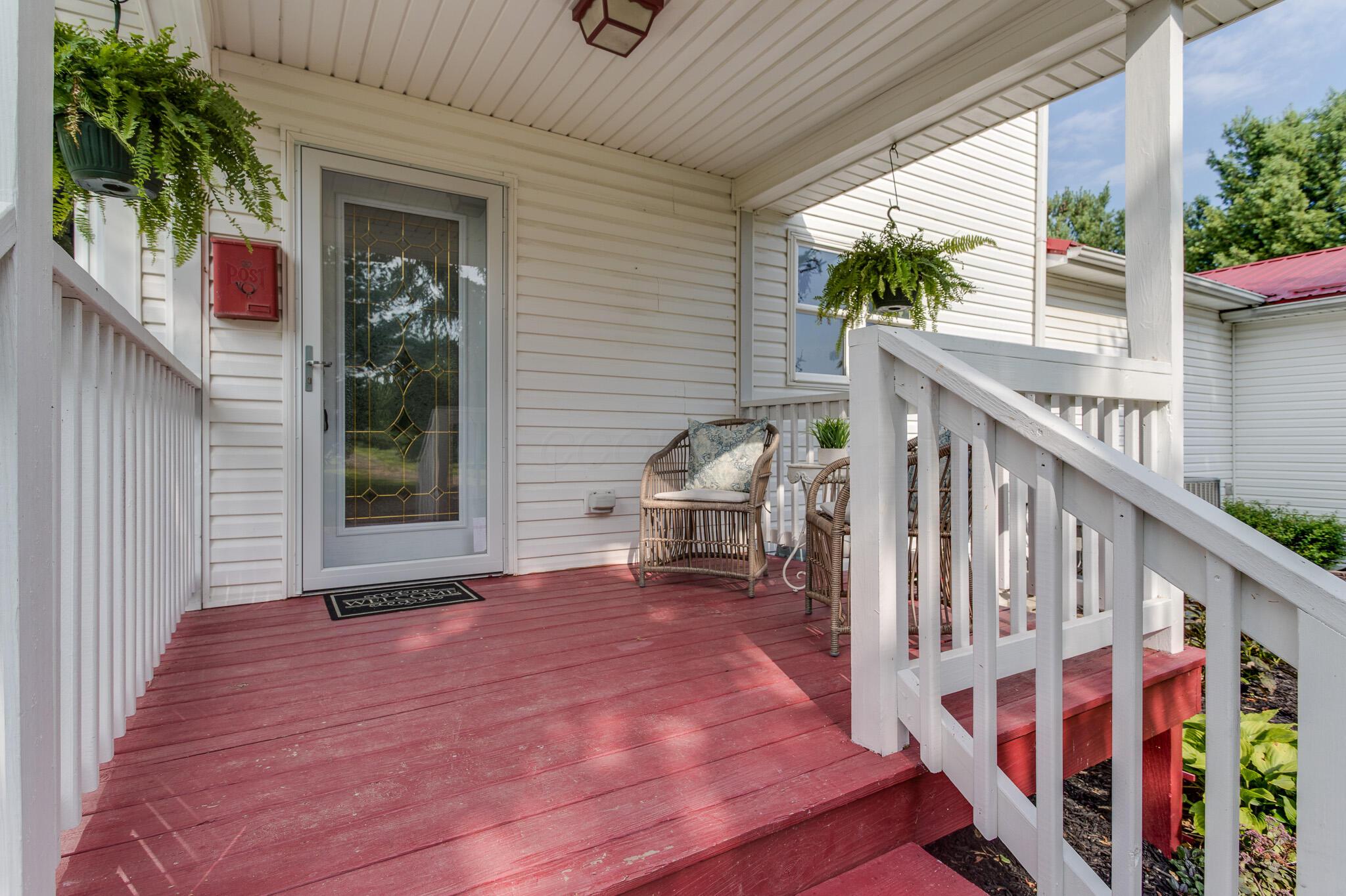 3313 North Old State Road Delaware, OH 43015 - Photo 8 of 109 7