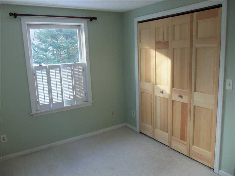 17 Basswood Road Brunswick, ME 04011 - Photo 7 of 13 Bedroom.