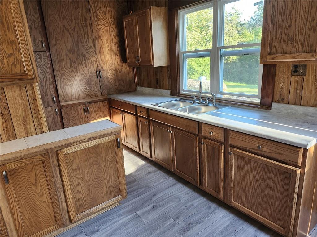 415 Commercial Street Spickard, MO 64679 - Photo 4 of 18