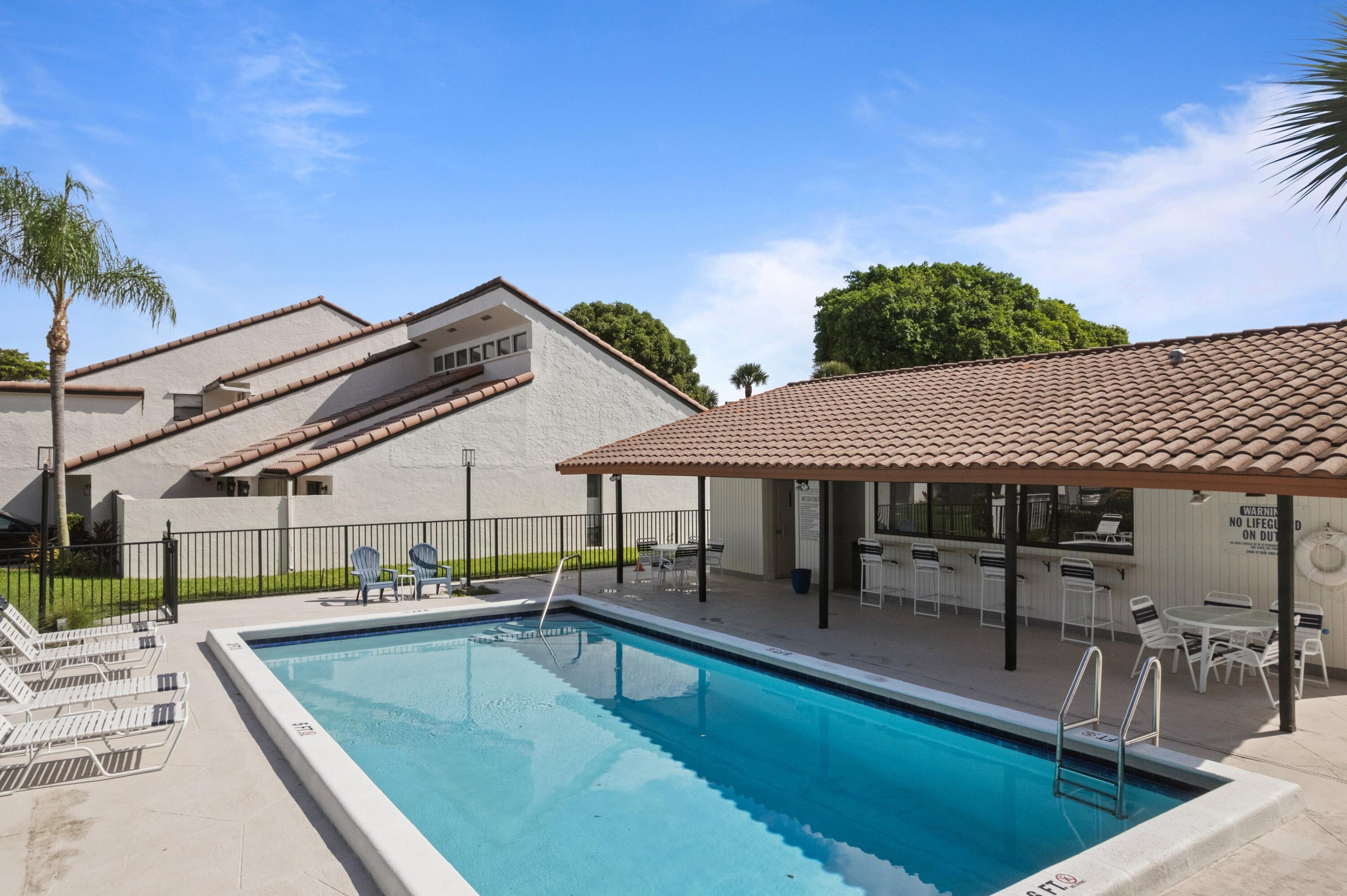 6850 Northwest 2nd Avenue, Unit 16 Boca Raton, FL 33487 - Photo 22 of 40 Pool