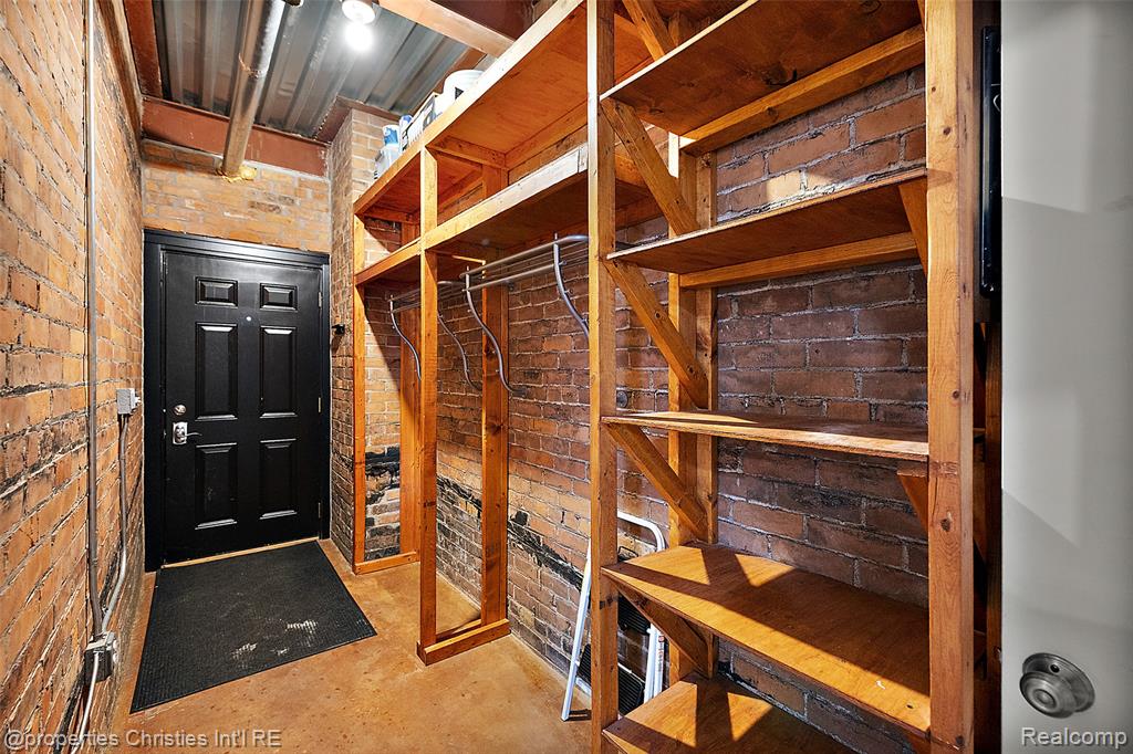 112 Watson Street, Unit 24 Detroit, MI 48201 - Photo 26 of 35