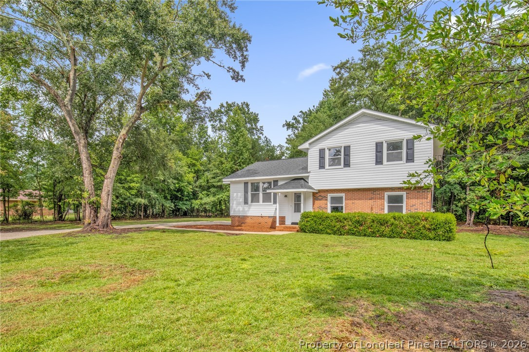 76 Robin Road Lumberton, NC 28358 - Photo 3 of 34