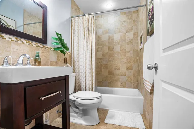 $3,500 | 505 Maplewood Drive, Greenacres, FL 33415