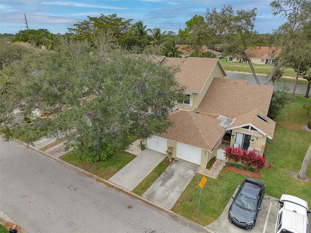 $3,500 | 505 Maplewood Drive, Greenacres, FL 33415