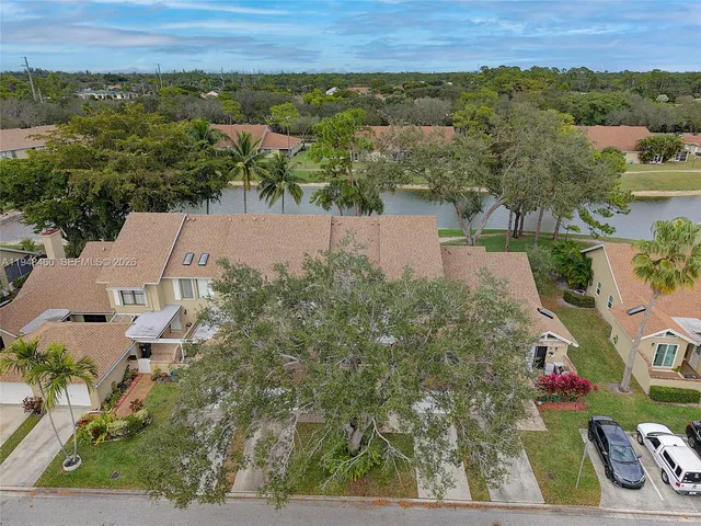 $3,500 | 505 Maplewood Drive, Greenacres, FL 33415