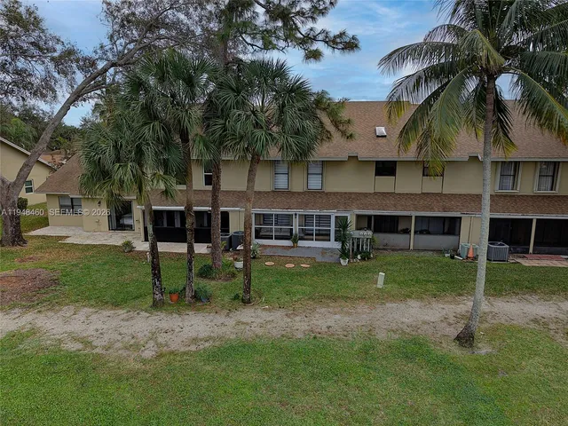 $3,500 | 505 Maplewood Drive, Greenacres, FL 33415