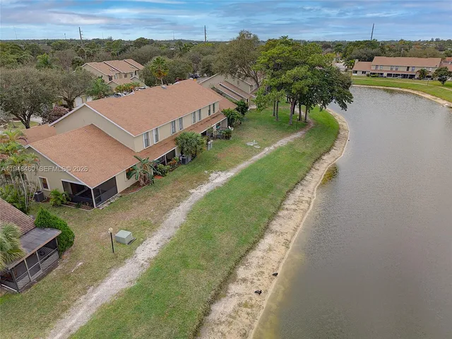 $3,500 | 505 Maplewood Drive, Greenacres, FL 33415