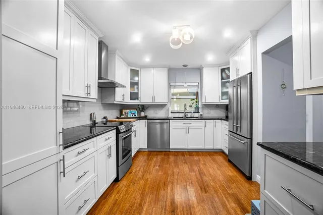 $3,500 | 505 Maplewood Drive, Greenacres, FL 33415