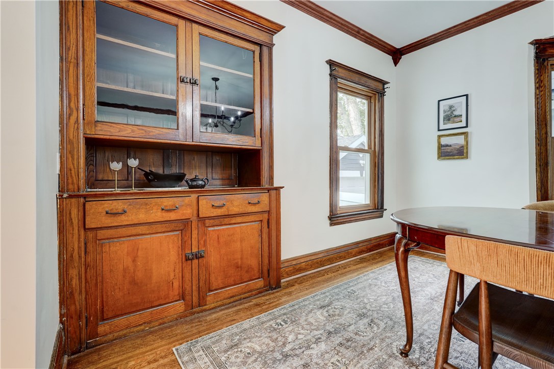 136 Asbury Street Rochester, NY 14620 - Photo 16 of 47
