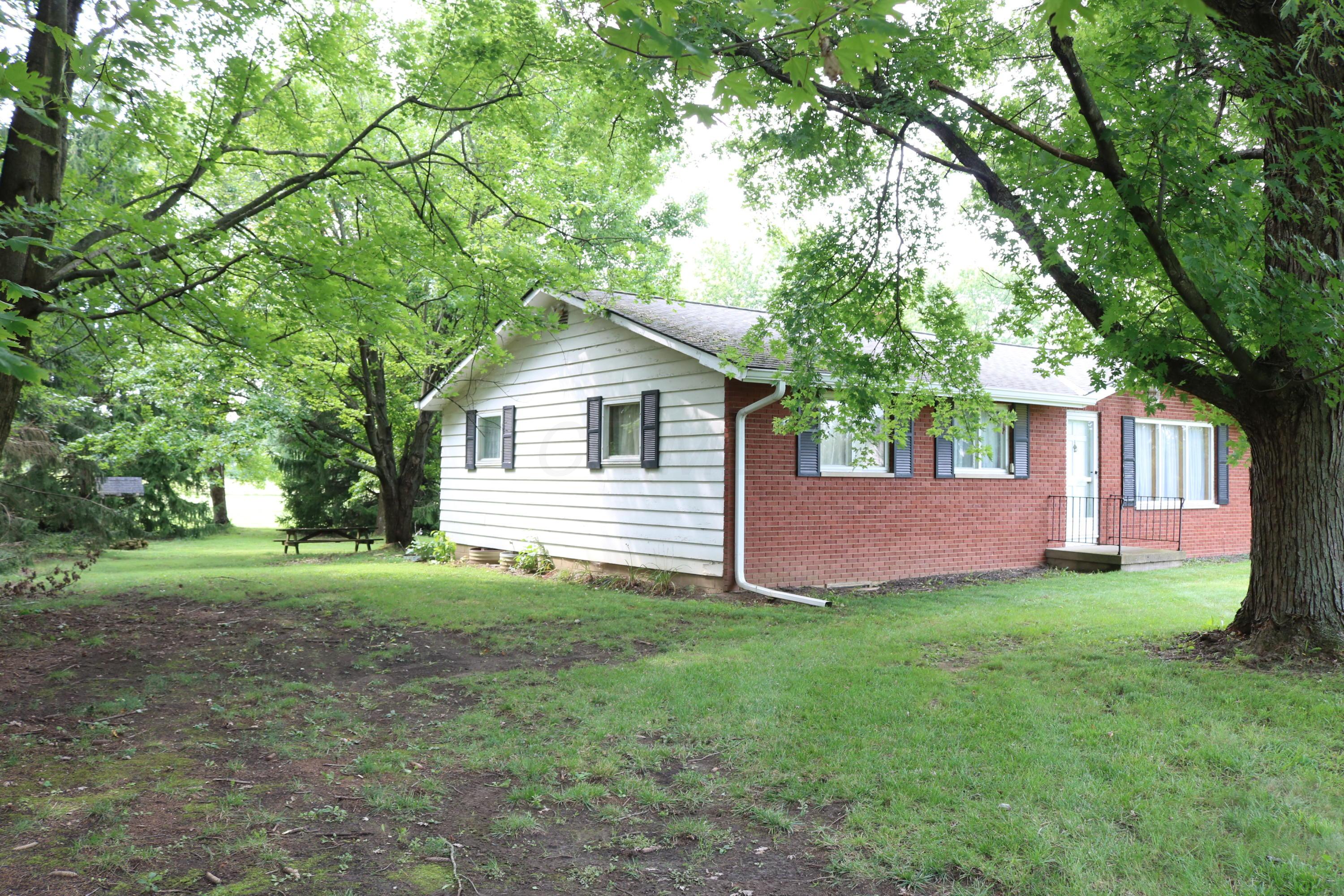 4060 Miller-Paul Road Galena, OH 43021 - Photo 3 of 22 Gallery Image 3