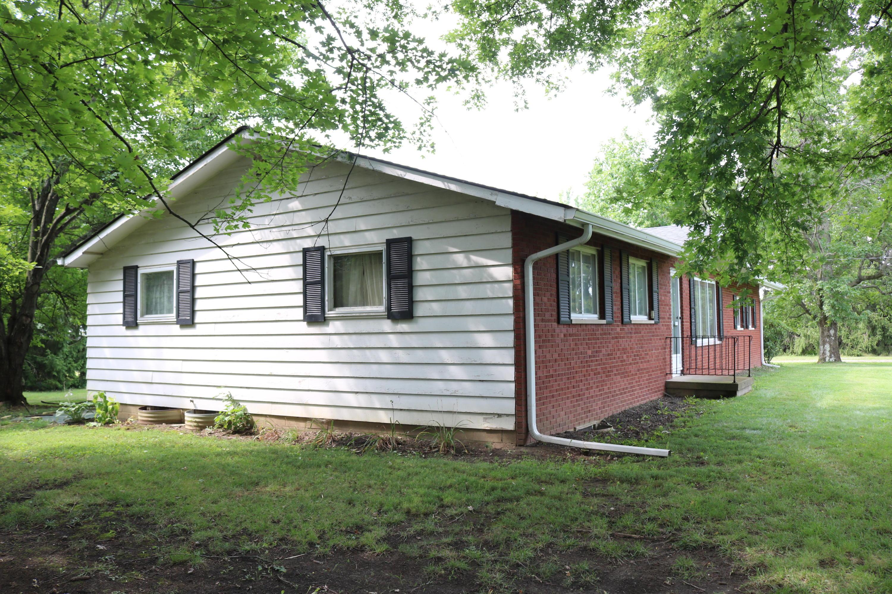 4060 Miller-Paul Road Galena, OH 43021 - Photo 4 of 22 Gallery Image 4