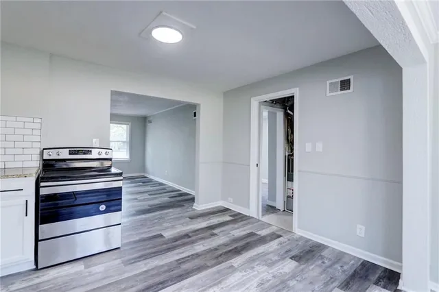 $155,000 | 7406 East 57th Street, Kansas City, MO 64129