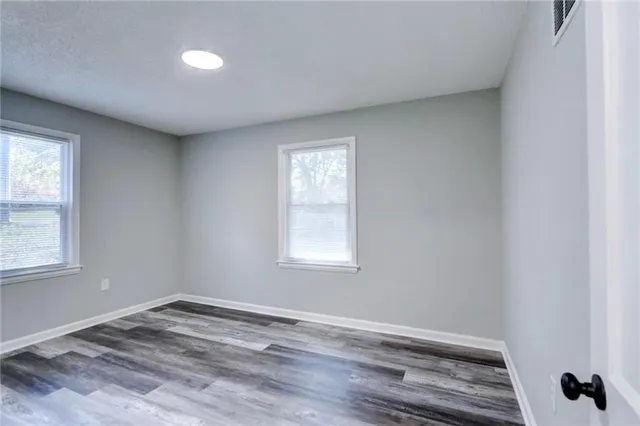 $155,000 | 7406 East 57th Street, Kansas City, MO 64129