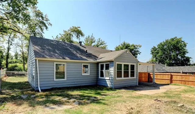 $155,000 | 7406 East 57th Street, Kansas City, MO 64129
