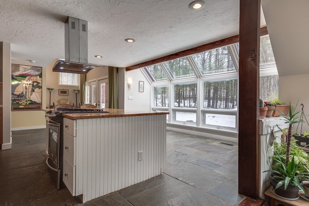 38 Old Littleton Road Harvard, MA 01451 - Photo 8 of 29