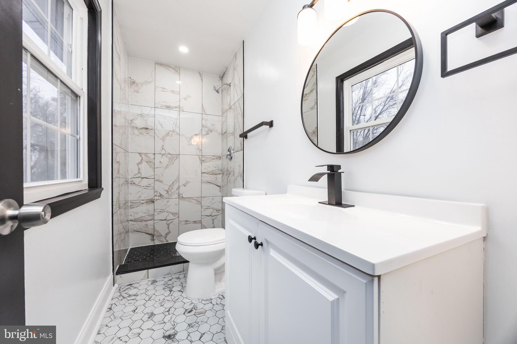 905 Price Road Salisbury, MD 21801 - Photo 23 of 55 Bathroom 2 connected to bedroom 2