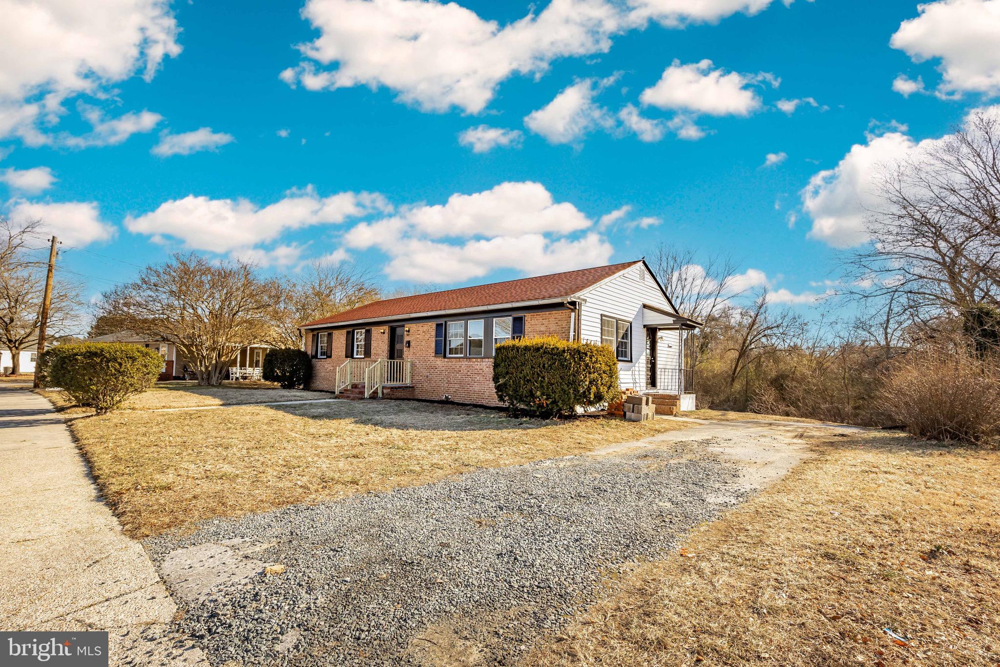 905 Price Road Salisbury, MD 21801 - Photo 50 of 55 Driveway