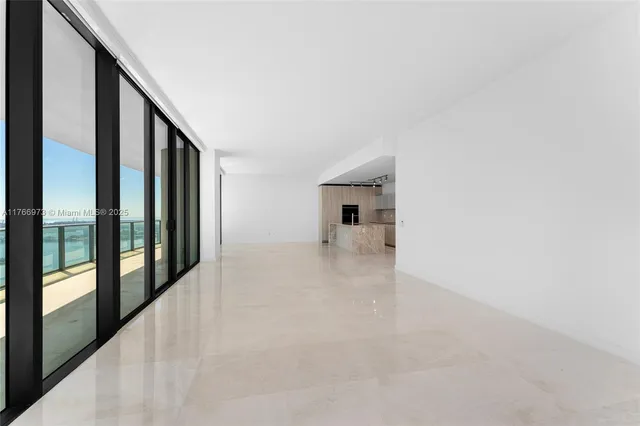 $4,150,000 | 3131 Northeast 7th Avenue, Unit PH5003, Miami, FL 33137