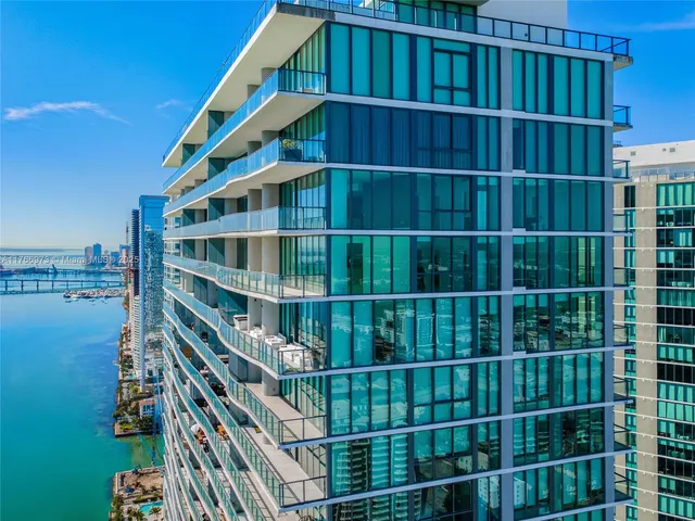 $4,150,000 | 3131 Northeast 7th Avenue, Unit PH5003, Miami, FL 33137