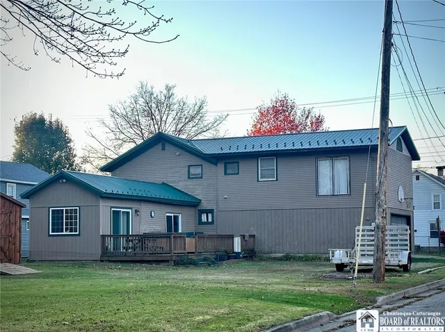 $189,900 | 74 East Everett Street, Ellicott, NY 14733