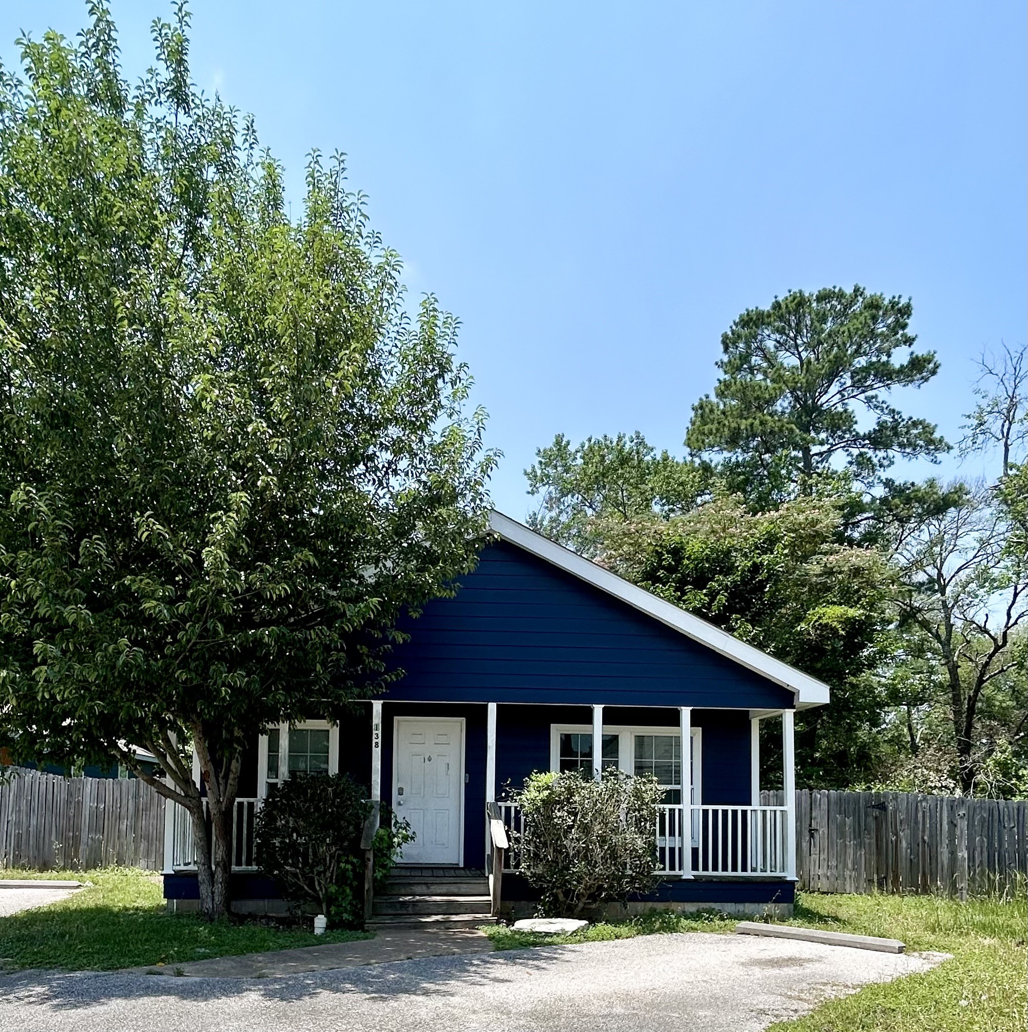 138 Varsity Circle Huntsville, TX 77340 - Photo 1 of 12