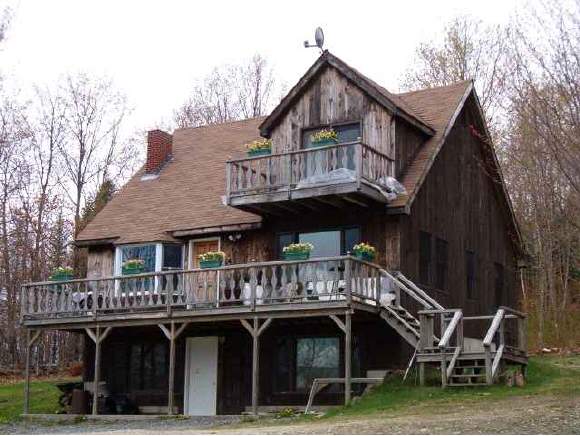 1586 Sheffield Square Road Sheffield, VT 05866 - Photo 1 of 5 Gallery Image 1