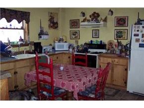 1586 Sheffield Square Road Sheffield, VT 05866 - Photo 4 of 5 Gallery Image 4